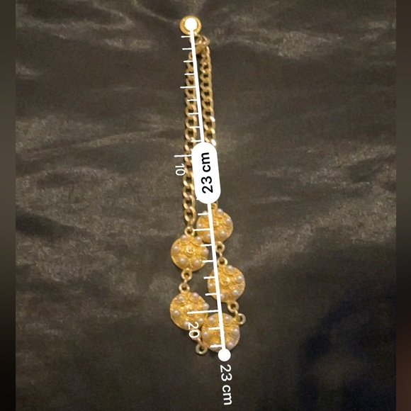 CHANEL Vintage 1980s Faux Pearl Gold Tone Necklace - Picture 6 of 7